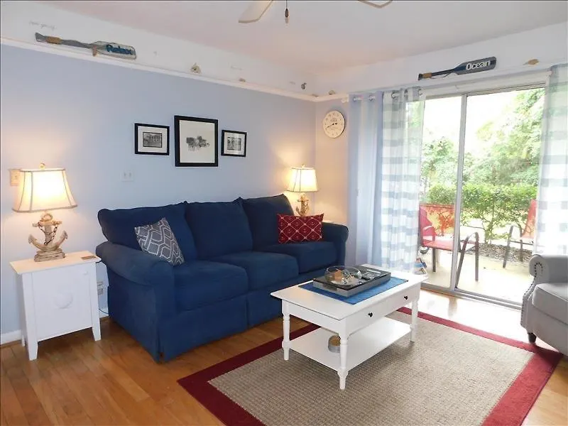 Ocean Walk 2/2 Apartment St. Simons Island
