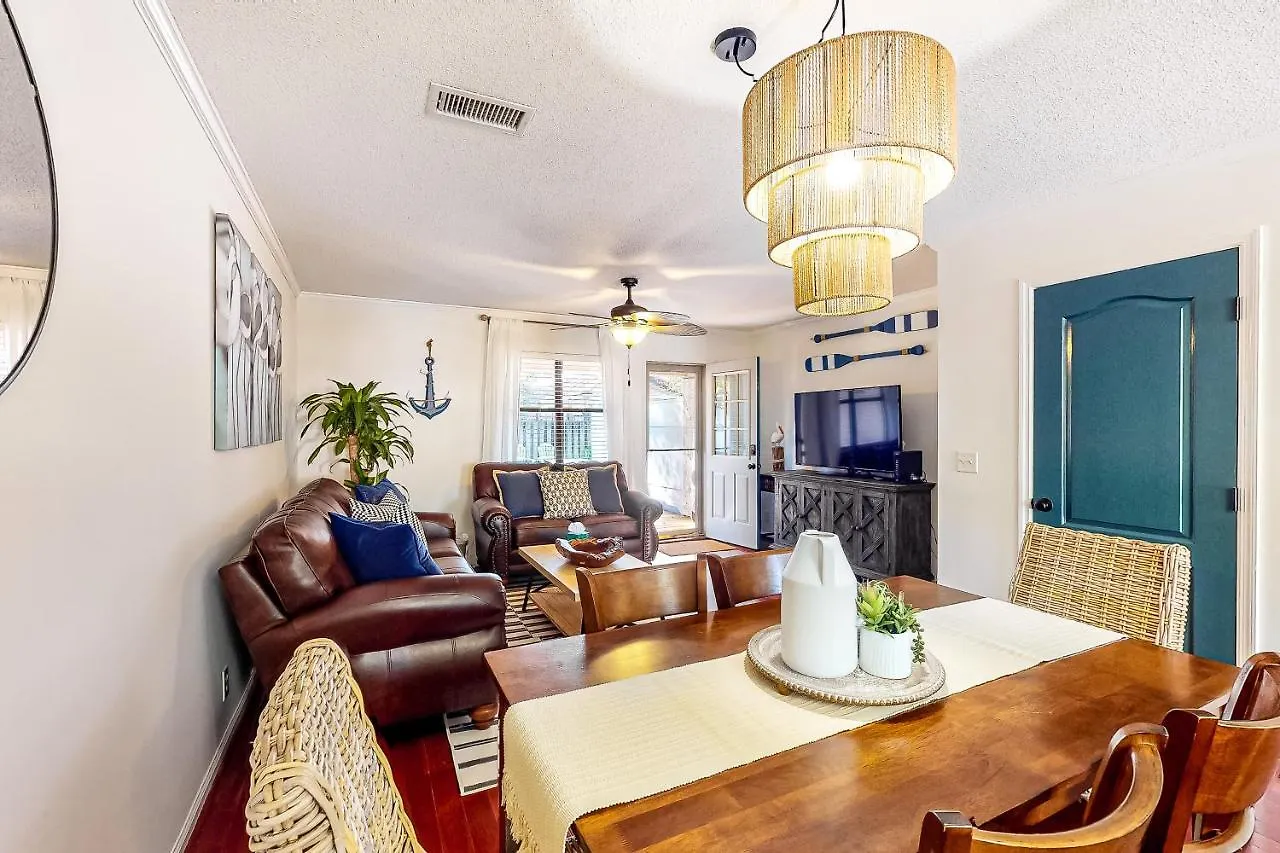 Apartment Seas The Day St. Simons Island
