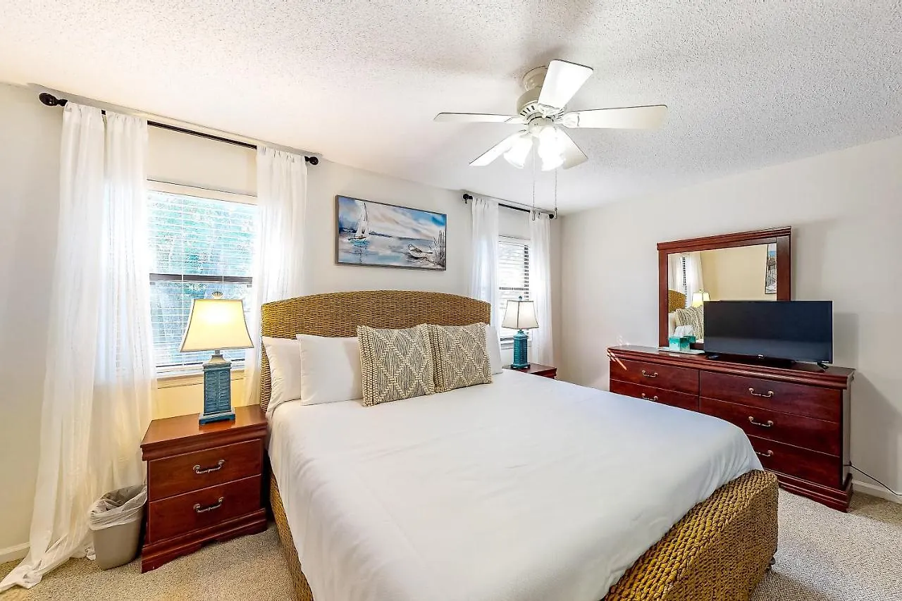 Apartment Seas The Day St. Simons Island