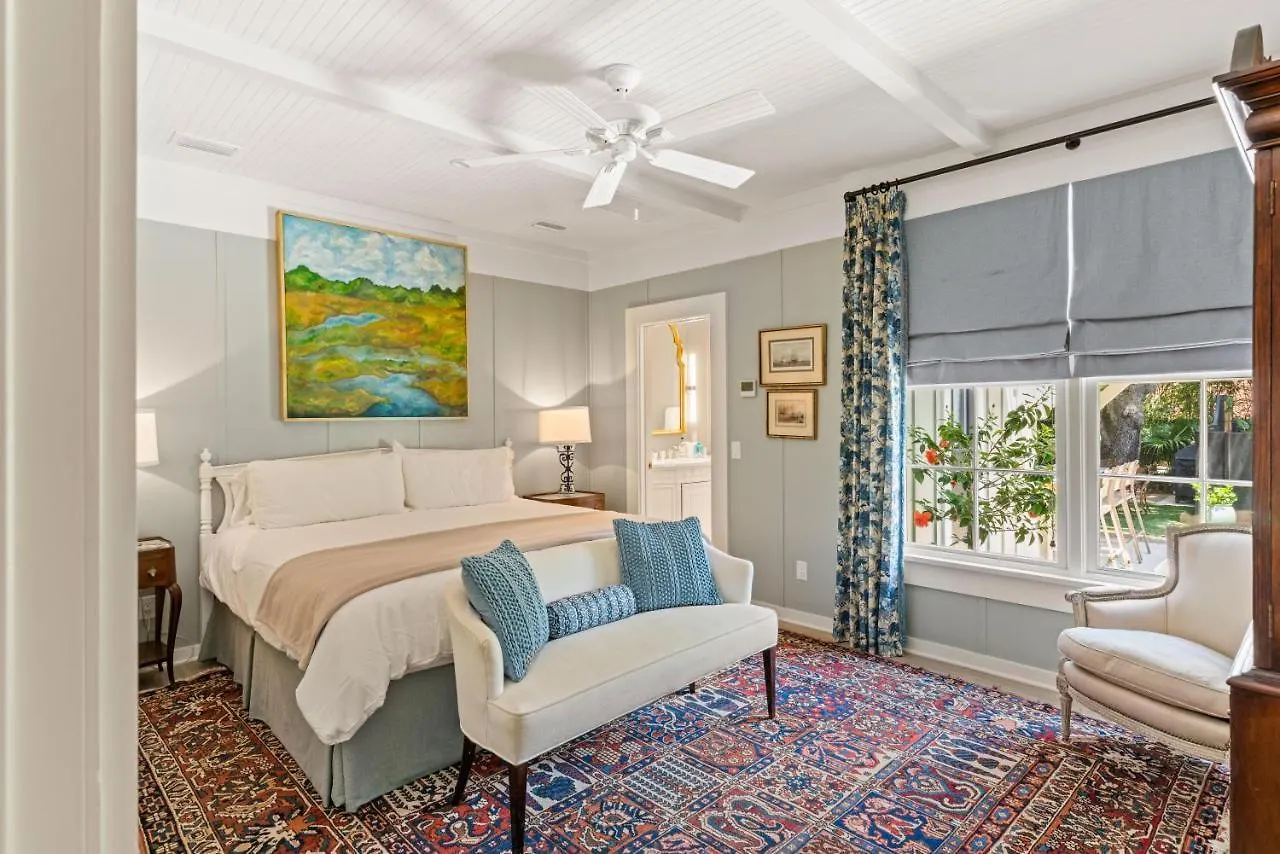Gull - 757 Ocean Blvd * St. Simons Island