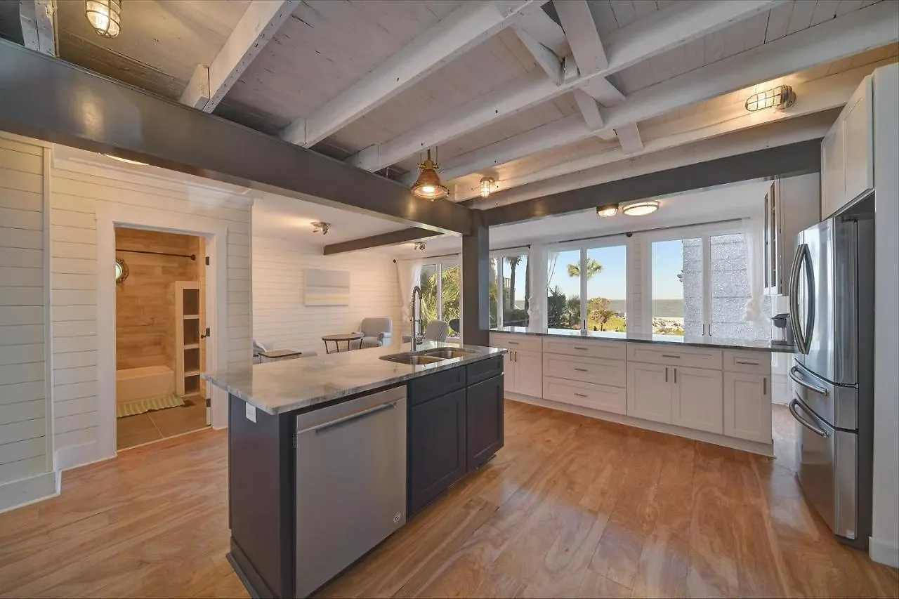 Waterscape - 744 Oglethorpe Avenue *