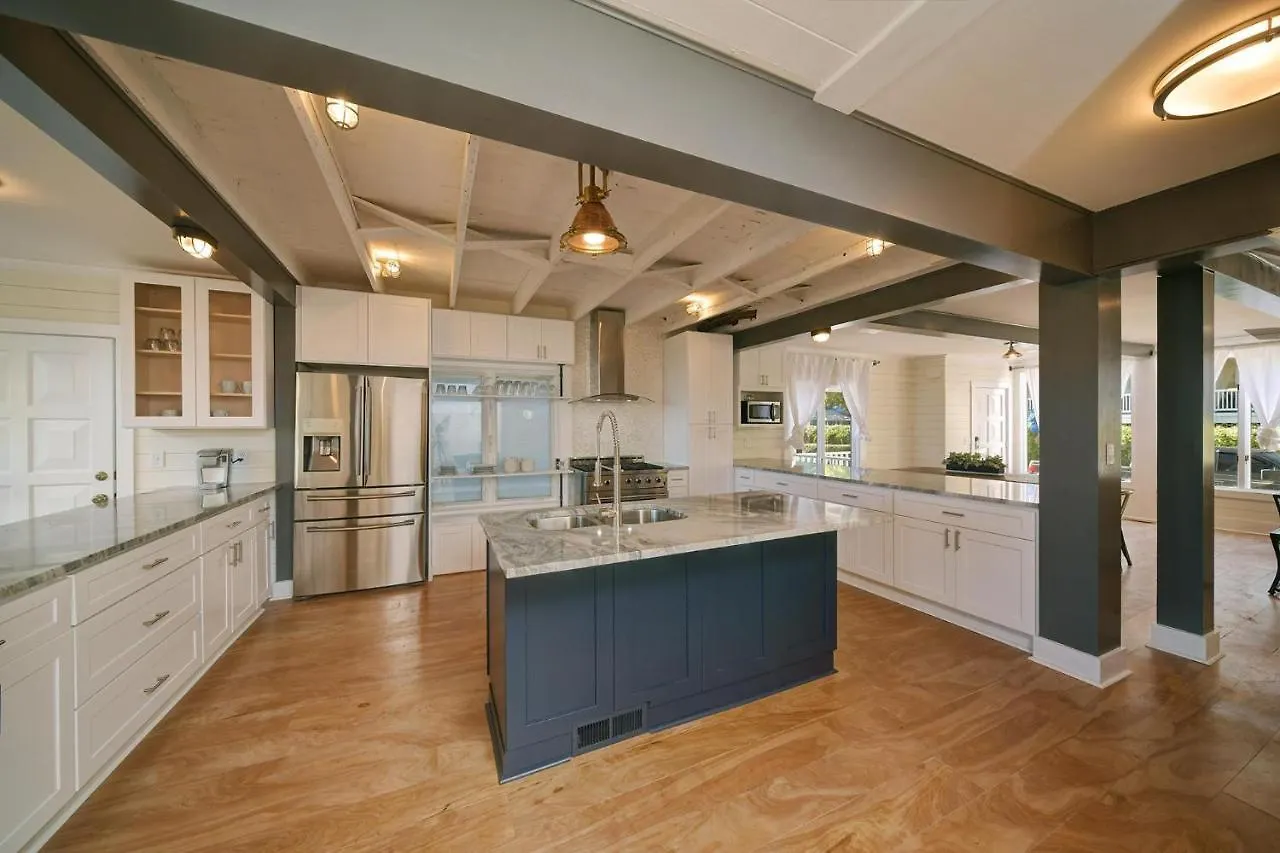 Waterscape - 744 Oglethorpe Avenue *