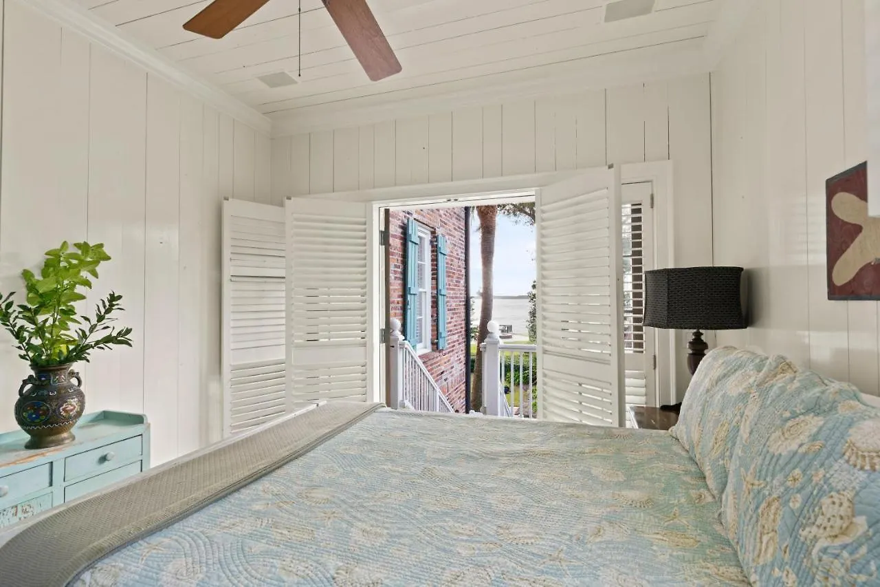 Itylldoo - 103 Floyd Street Holiday home St. Simons Island