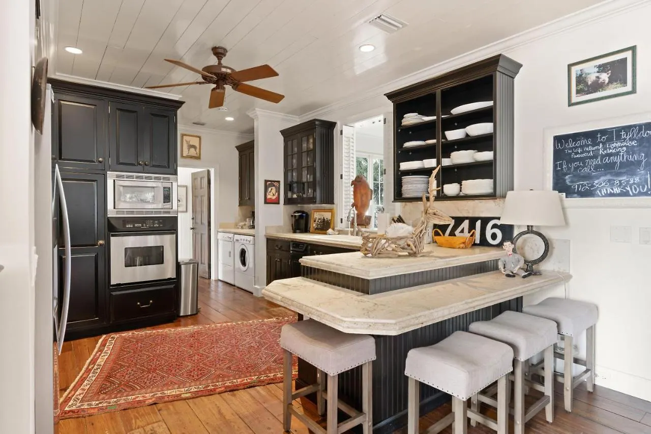 Itylldoo - 103 Floyd Street * St. Simons Island