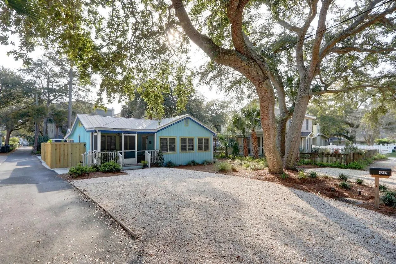 Breeze-on - 4217 Fifth St Holiday home *