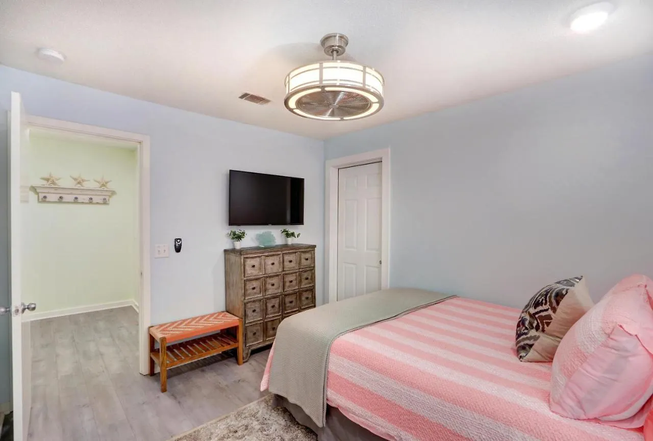Holiday home Breeze-on - 4217 Fifth St *