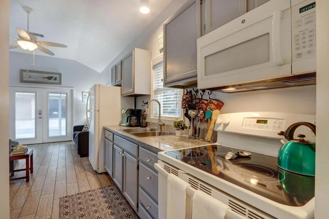 Holiday home Ezbreezy - 4217 Fifth Street St. Simons Island
