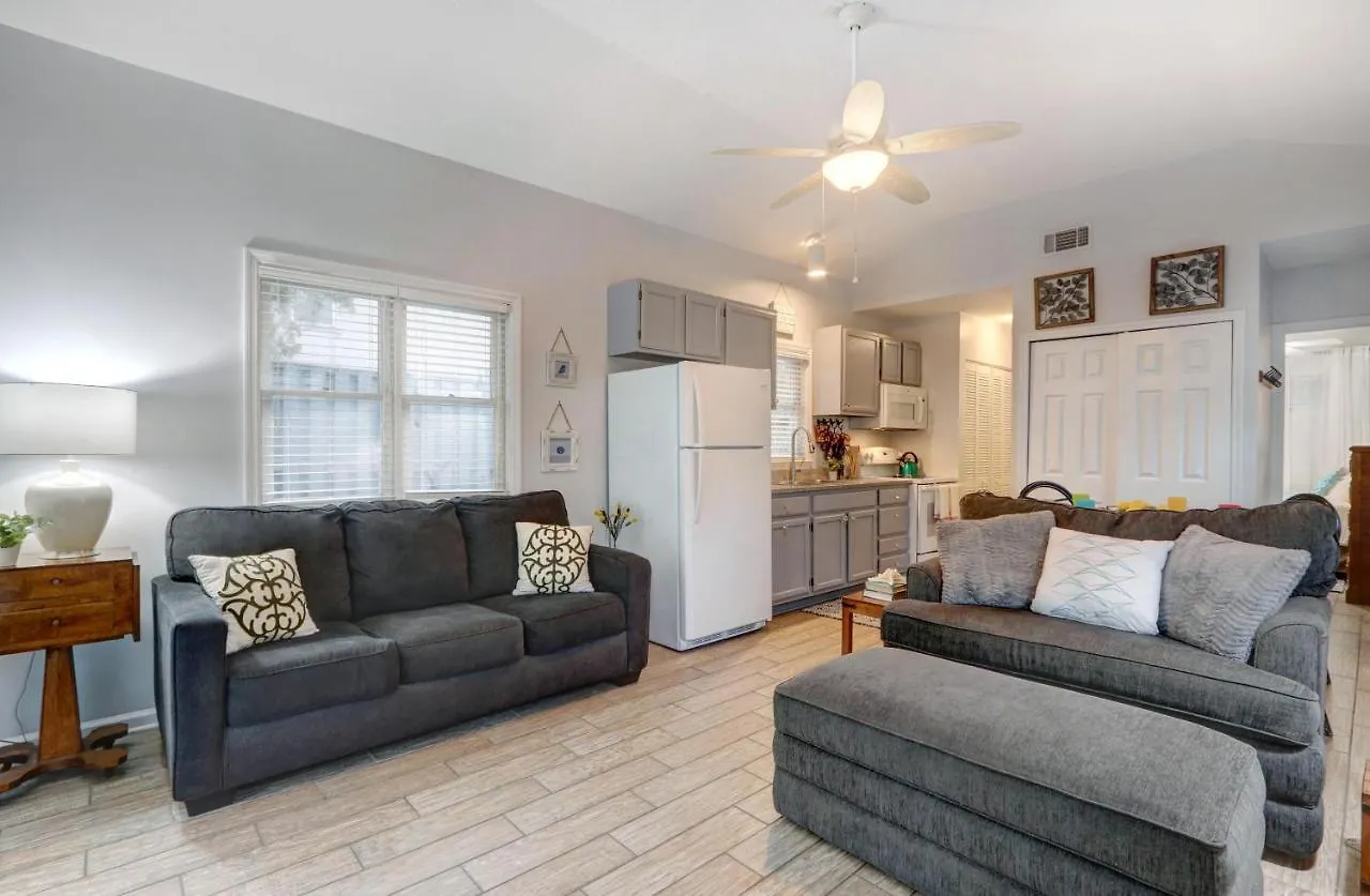 Holiday home Ezbreezy - 4217 Fifth Street St. Simons Island