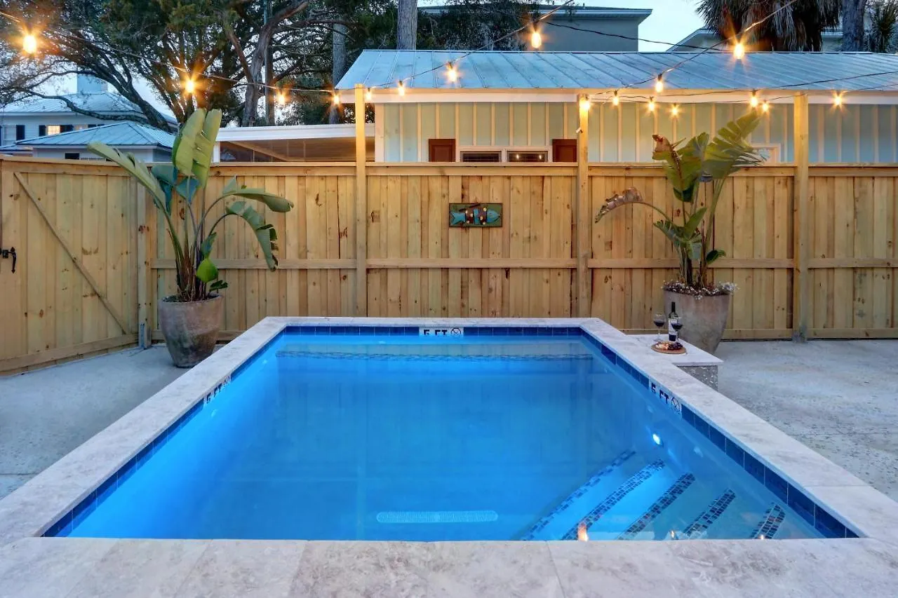 Breeze-on - 4217 Fifth St Holiday home