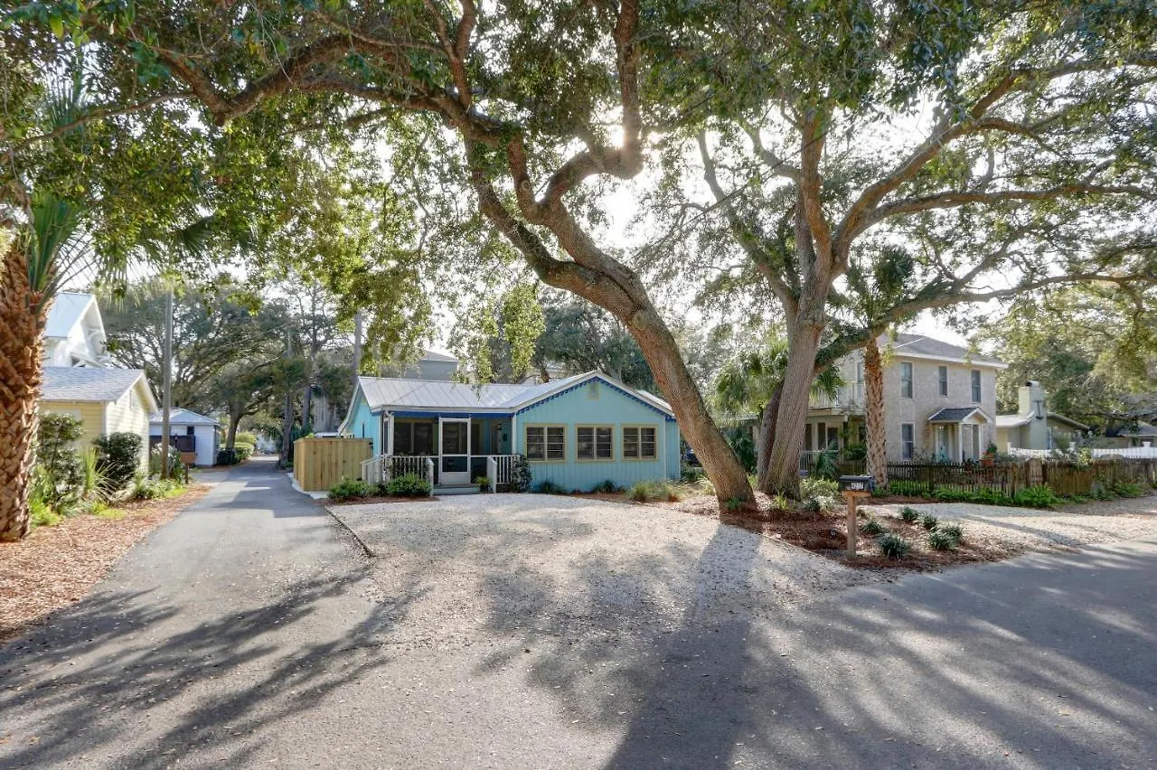 Breeze-on - 4217 Fifth St Holiday home *