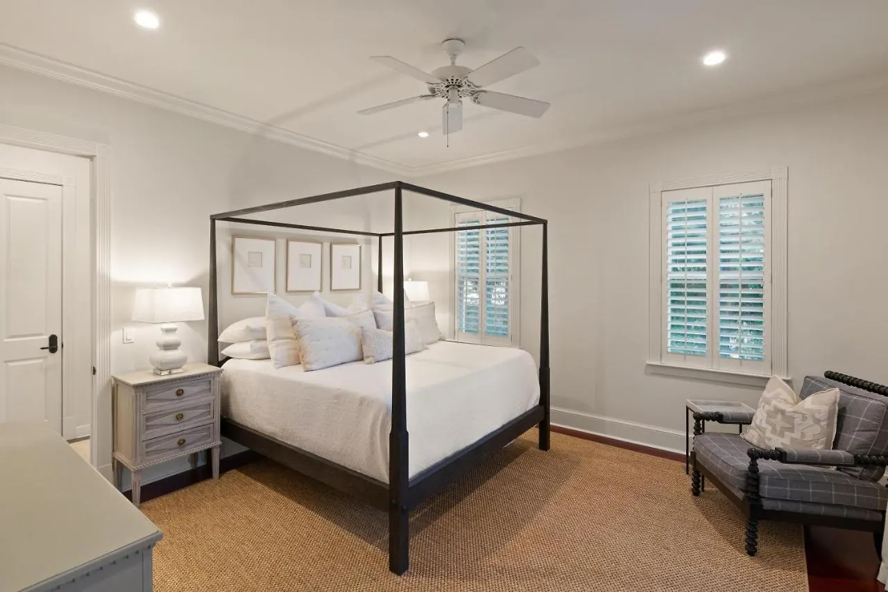 Salty Seven - 4335 Seventh Street *
