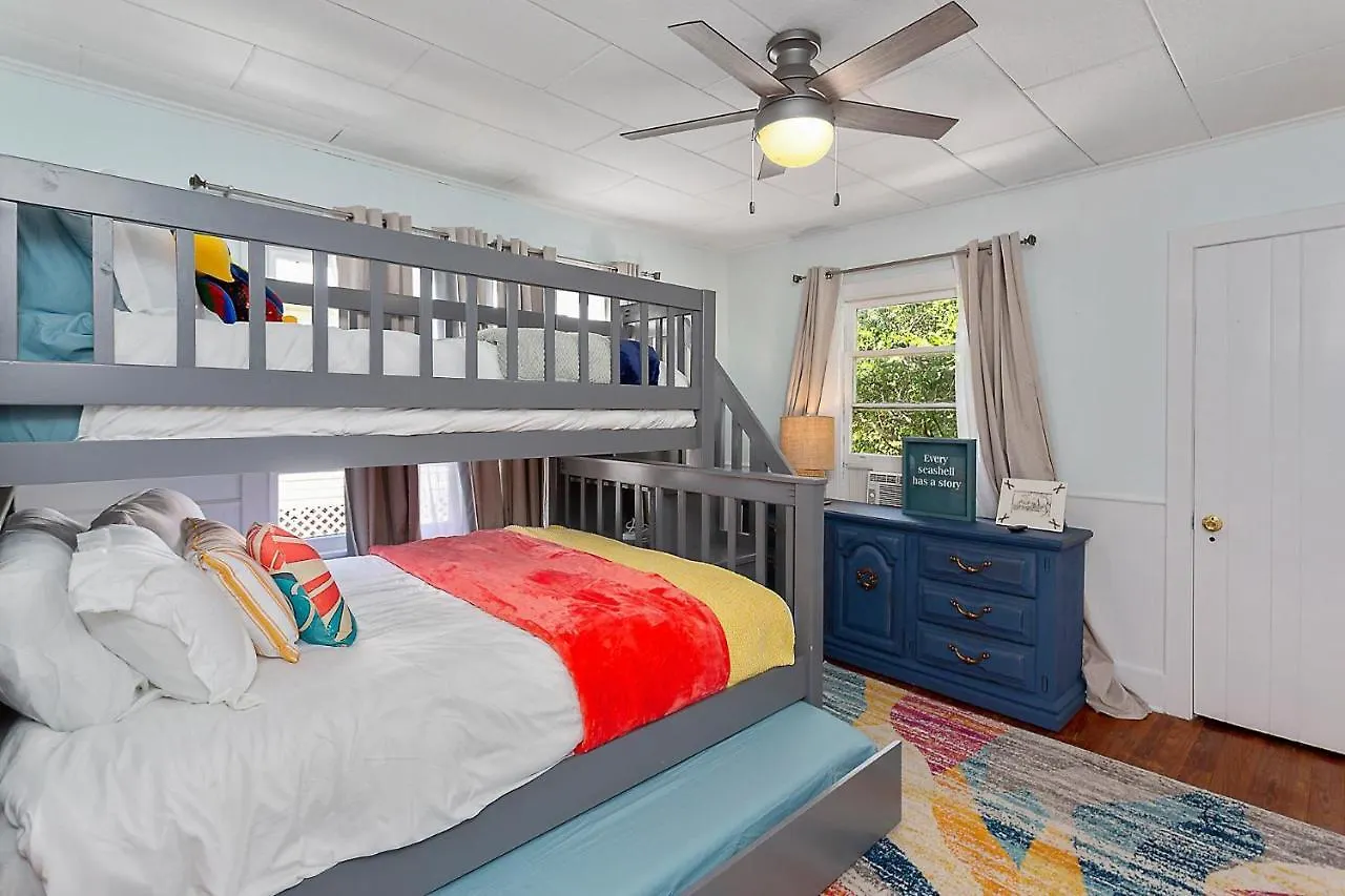 Waterside - 829 Park Way Holiday home *