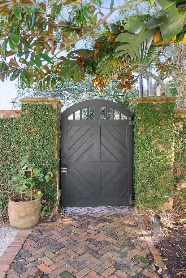 Itylldoo - 103 Floyd Street *