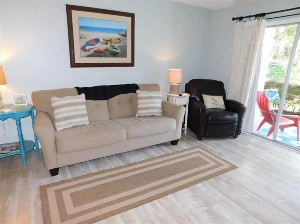 T7 Make Some Great Family Memories Downstairs Easy Access Very Very Cute