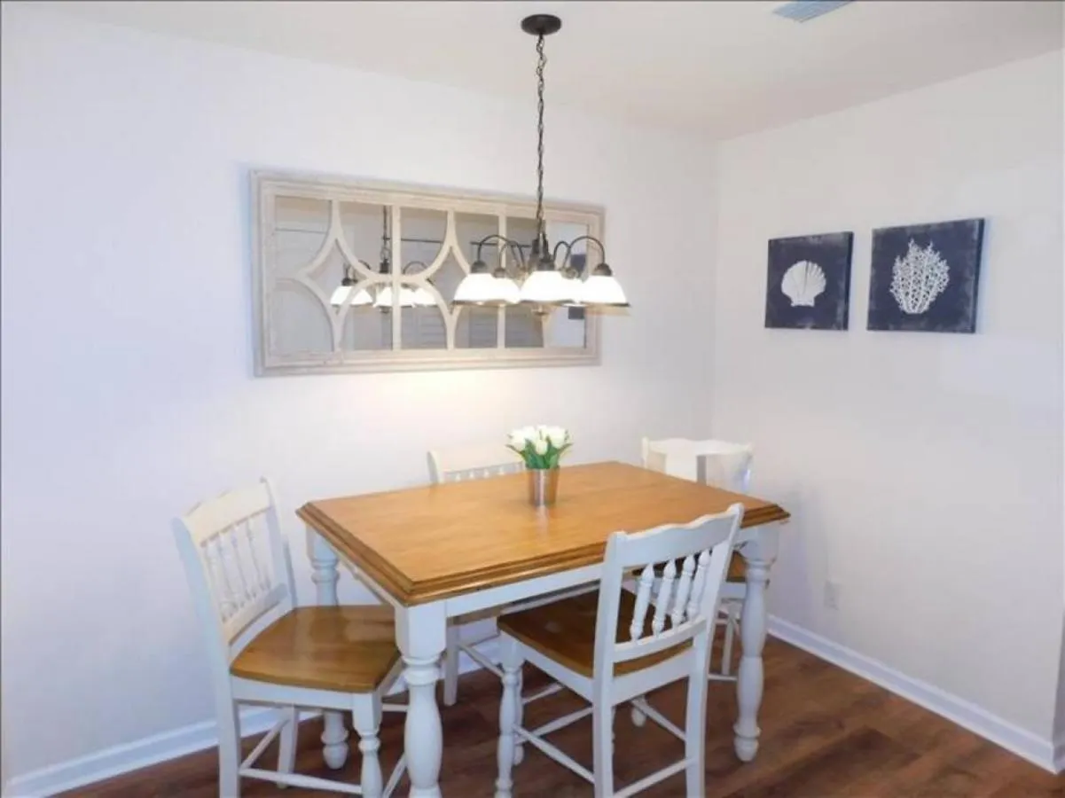 Holiday home Q16 Comfortable 2 Bedroom 2 Ba Second Level In Ocean Walk