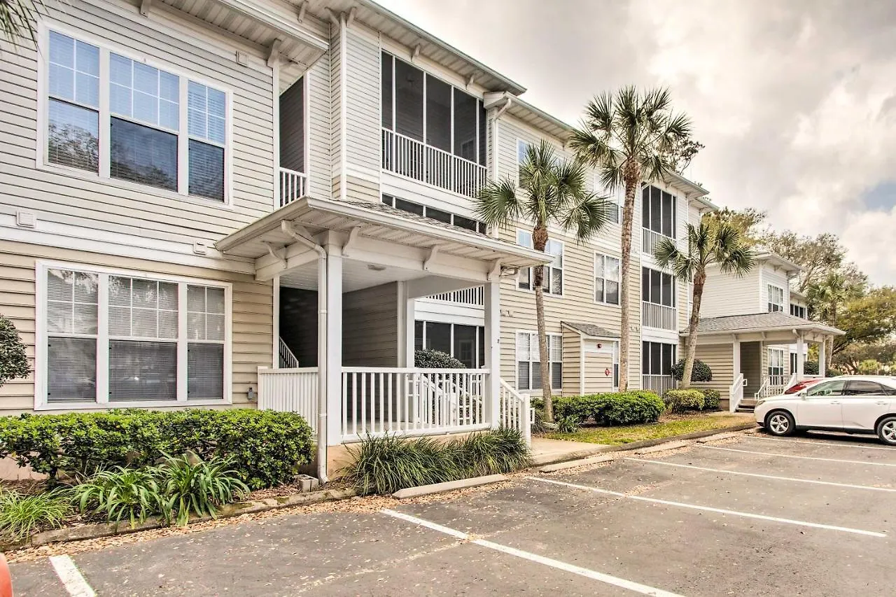 Bright St Simons Island With Shared Pool! Apartment