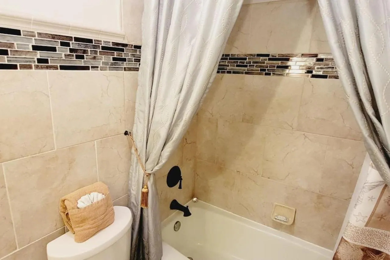 Holiday home E13 Build Family Memories *