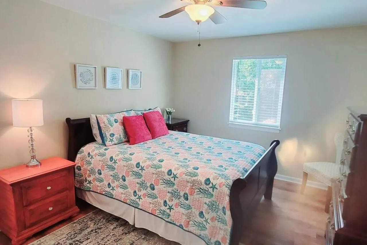 Q16 Comfortable 2 Bedroom 2 Ba Second Level In Ocean Walk * St. Simons Island