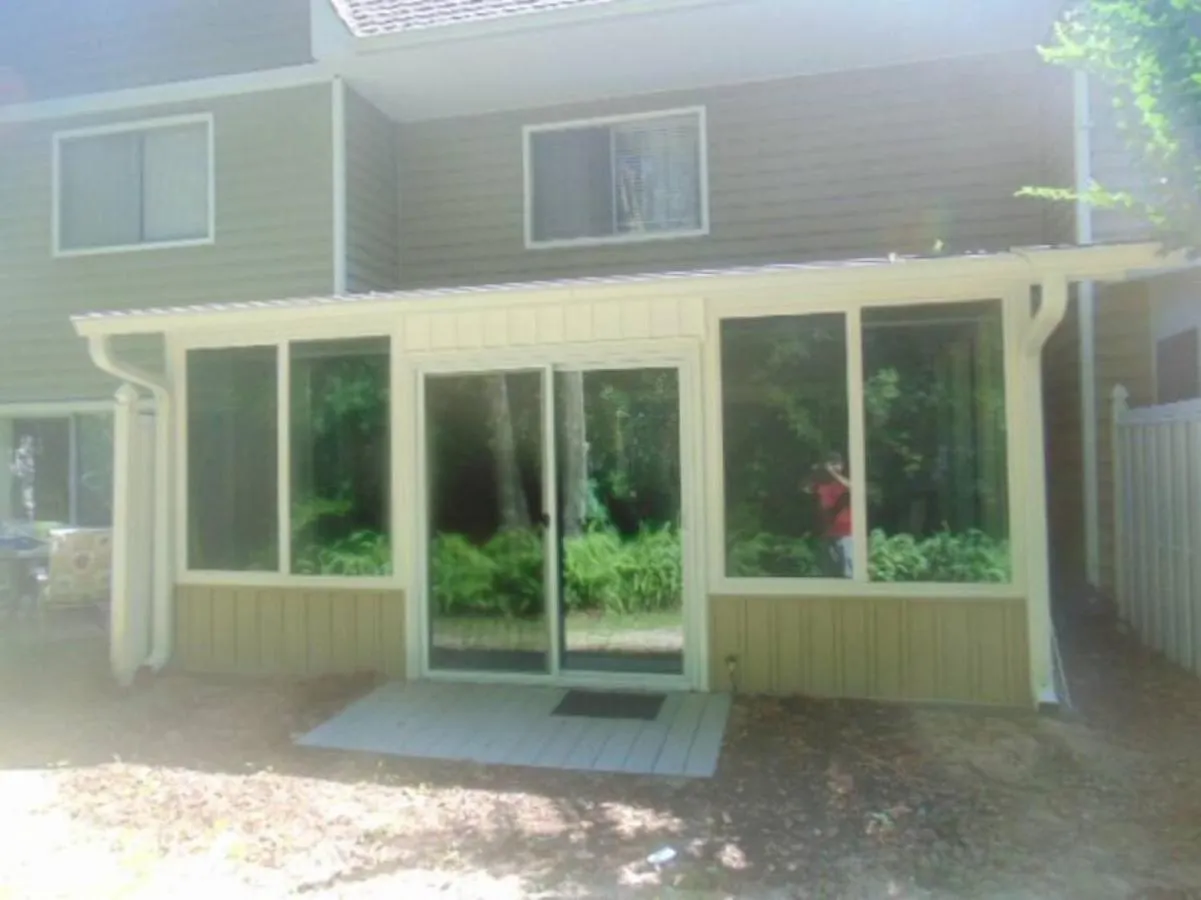 Holiday home G2 Great Extra Glassed In Dining Area 3bed 2 5 Bath Very Glassed In Porch Close To Clubhouse St. Simons Island