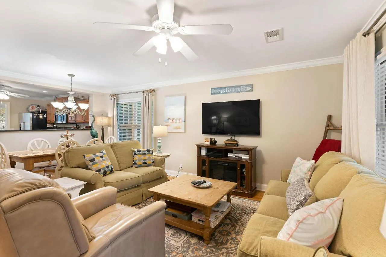 Holiday home Village Walk - 104 Mews Circle *