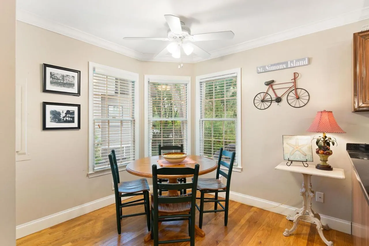 Village Walk - 104 Mews Circle St. Simons Island