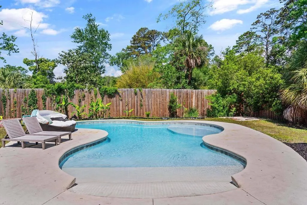 2 King Suites~private Pool+hot Tub~2mi From Holiday home St. Simons Island