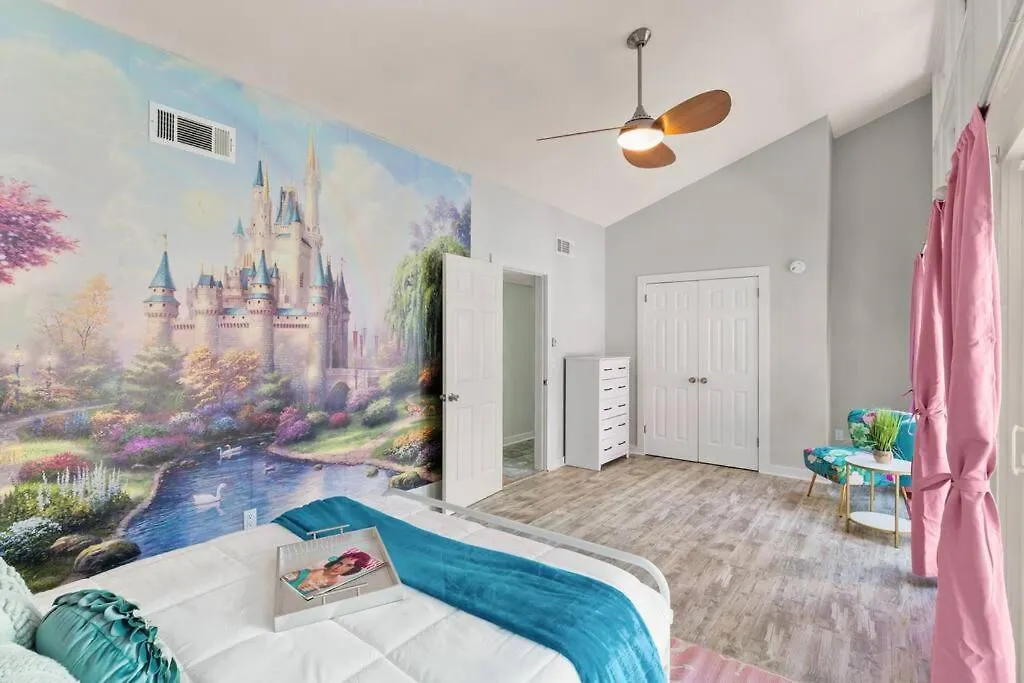 2 King Suites~private Pool+hot Tub~2mi From Holiday home