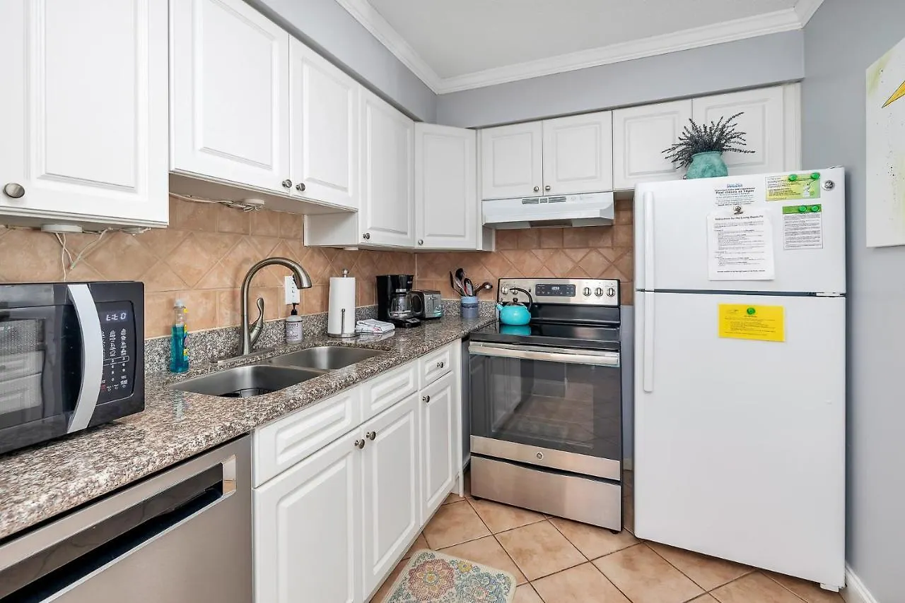 Ocean Walk P-13 Holiday home *