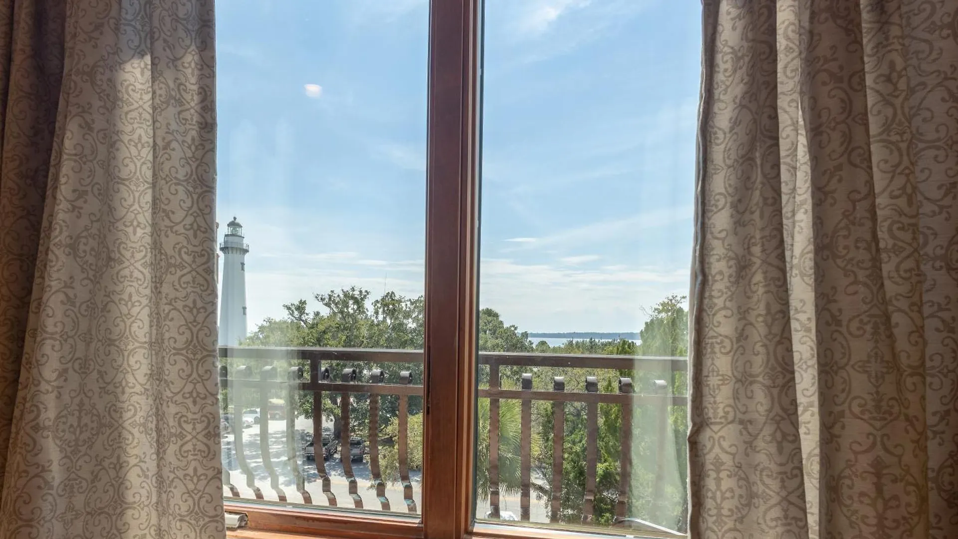 Ocean & Hotel St. Simons Island
