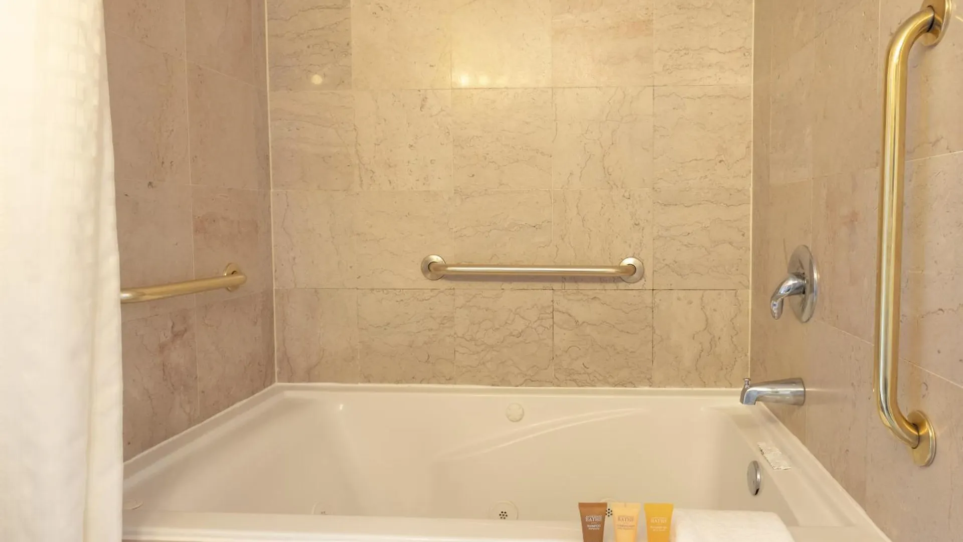 Ocean & Hotel 3*