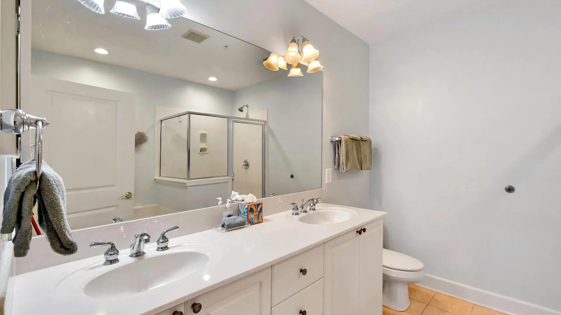 Windward Point # 109 Holiday home