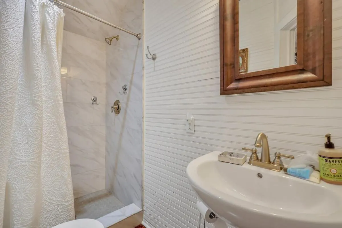 The Grey Pearl - Swimming Pool Premier Location
