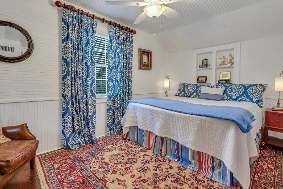 The Grey Pearl - Swimming Pool Premier Location Holiday home St. Simons Island