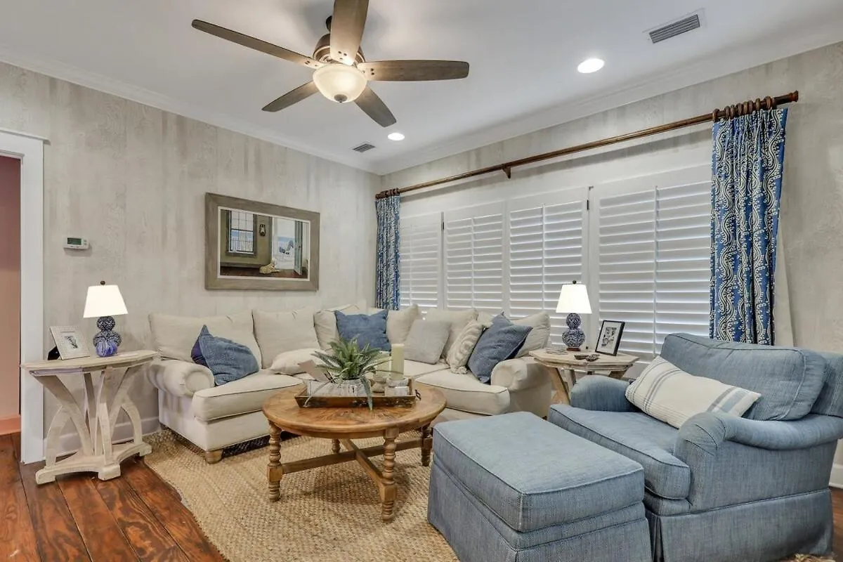 The Grey Pearl - Swimming Pool Premier Location Holiday home St. Simons Island