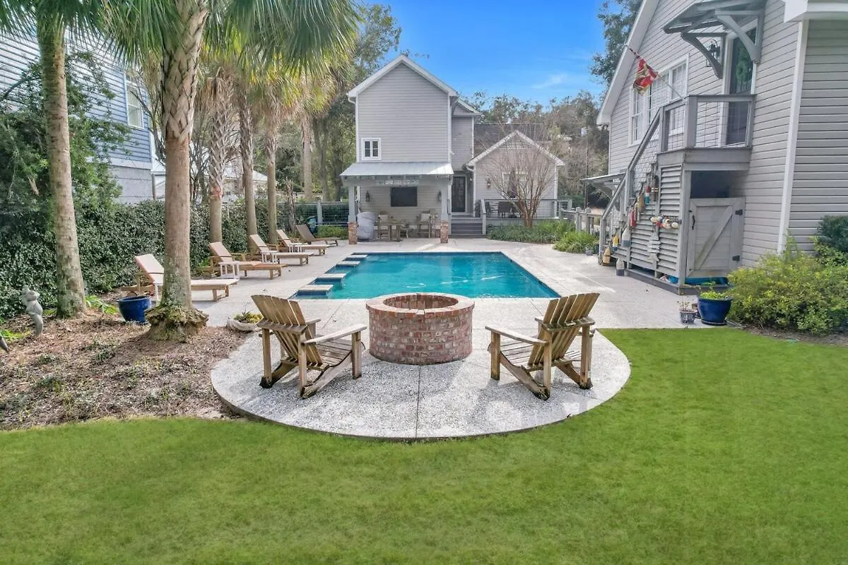 Holiday home The Grey Pearl - Swimming Pool Premier Location St. Simons Island
