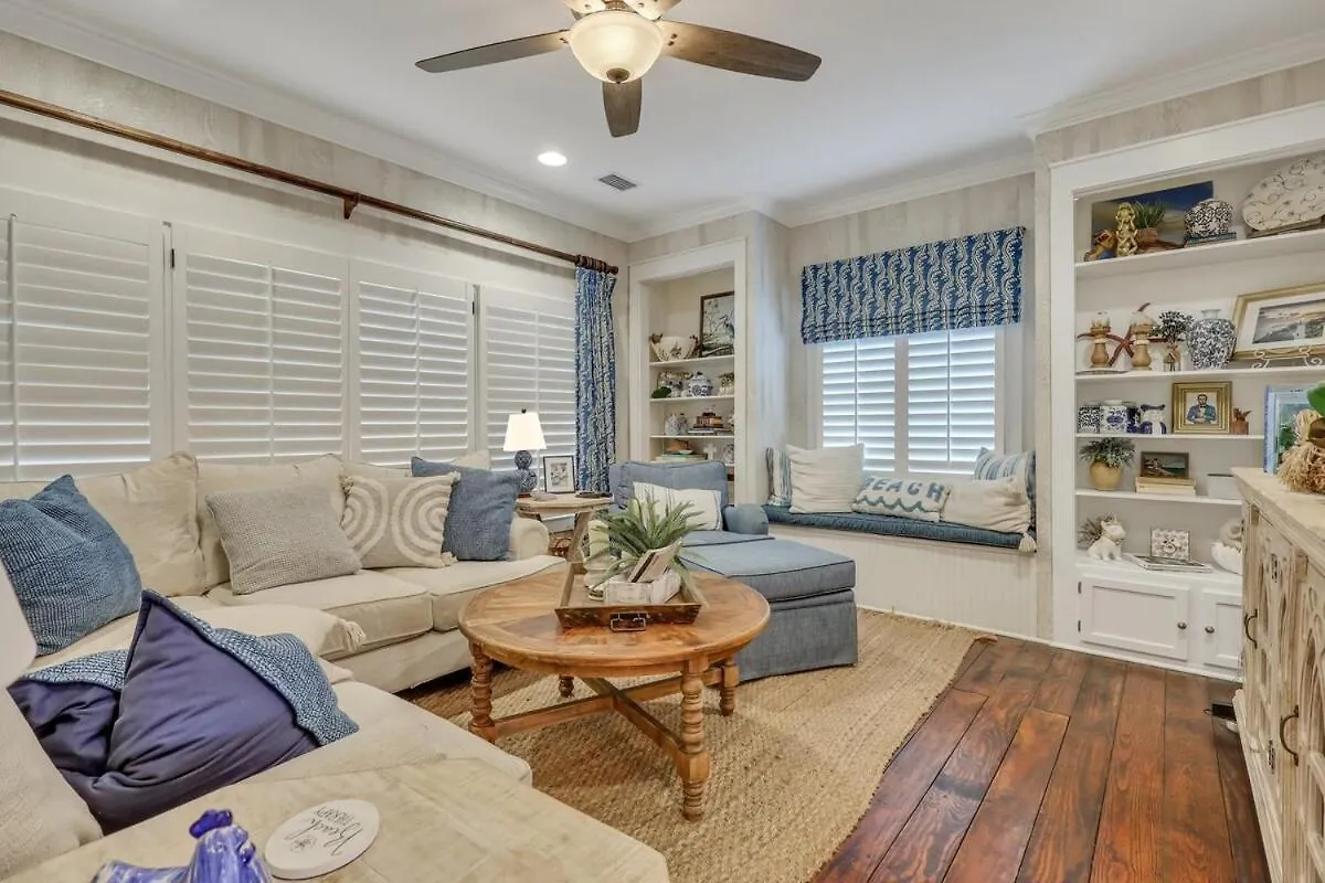 The Grey Pearl - Swimming Pool Premier Location St. Simons Island