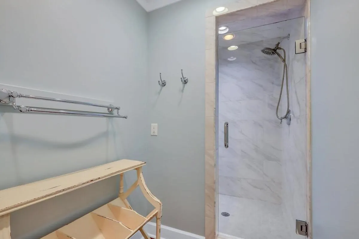 The Grey Pearl - Swimming Pool Premier Location Holiday home *