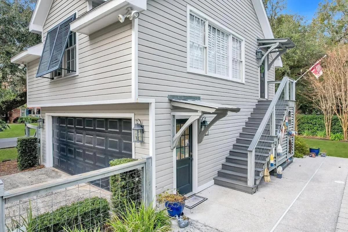 Holiday home The Grey Pearl - Swimming Pool Premier Location St. Simons Island