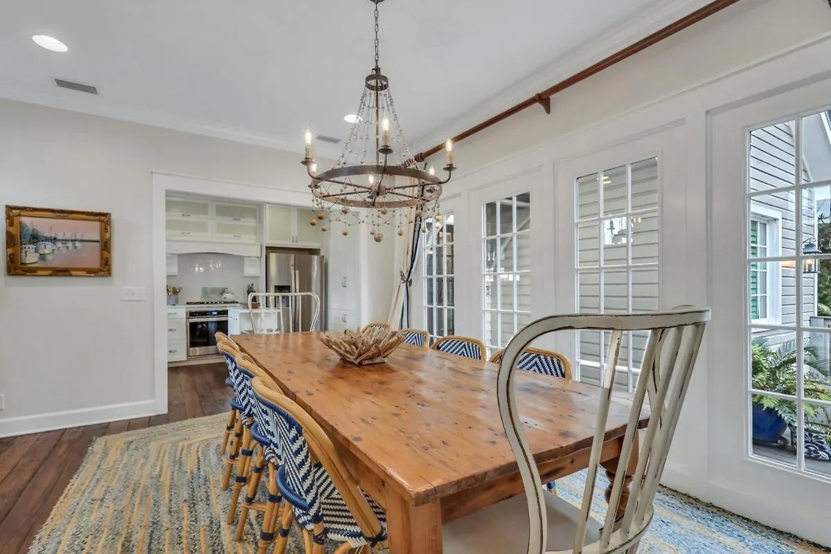 The Grey Pearl - Swimming Pool Premier Location Holiday home St. Simons Island