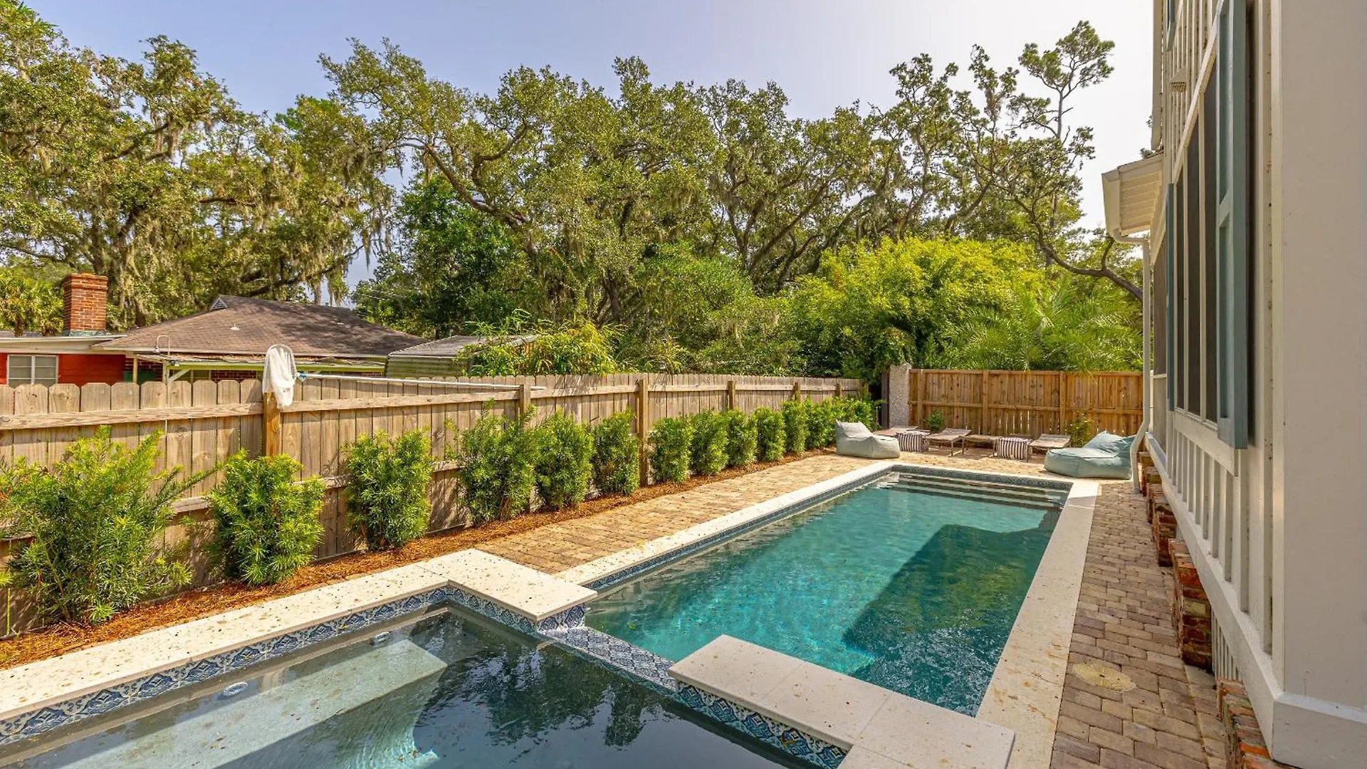 Saltwater Oaks Holiday home