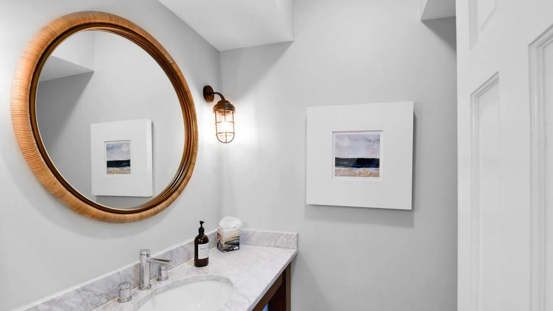 East Beach- Upscale Yet Comfortable With Private Pool St. Simons Island