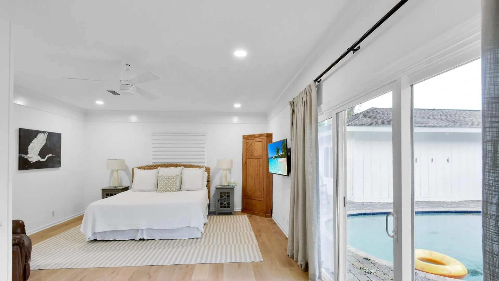 East Beach- Upscale Yet Comfortable With Private Pool Holiday home St. Simons Island