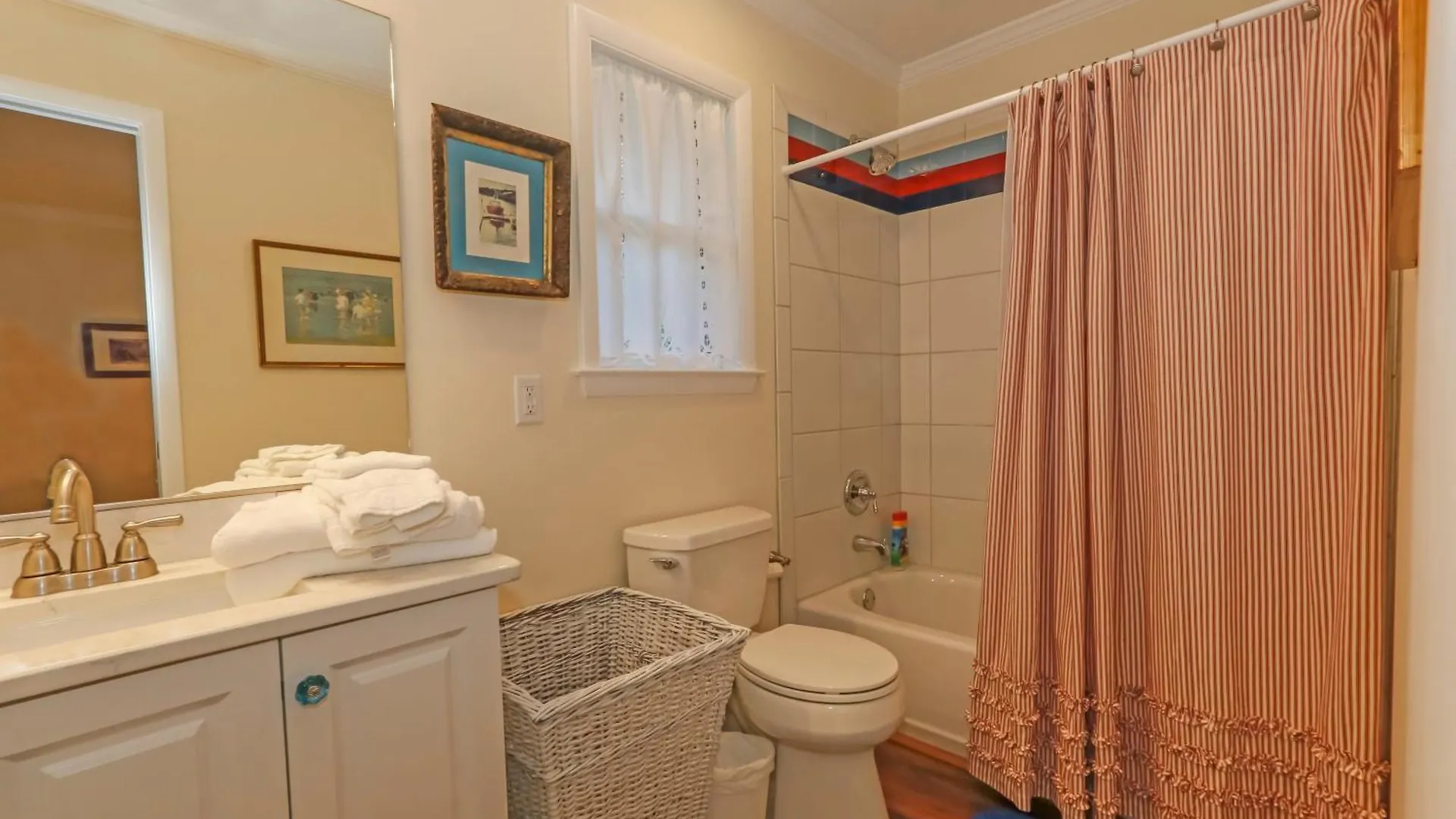 Holiday home 120 Druid Oaks Lane *