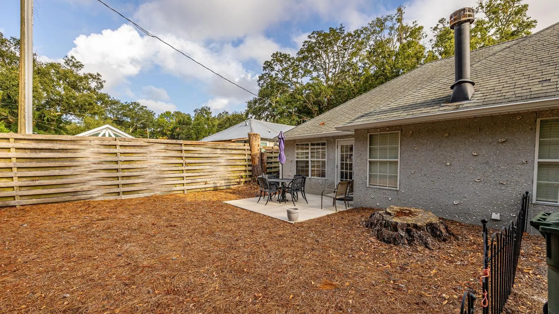 162 Toluca Holiday home