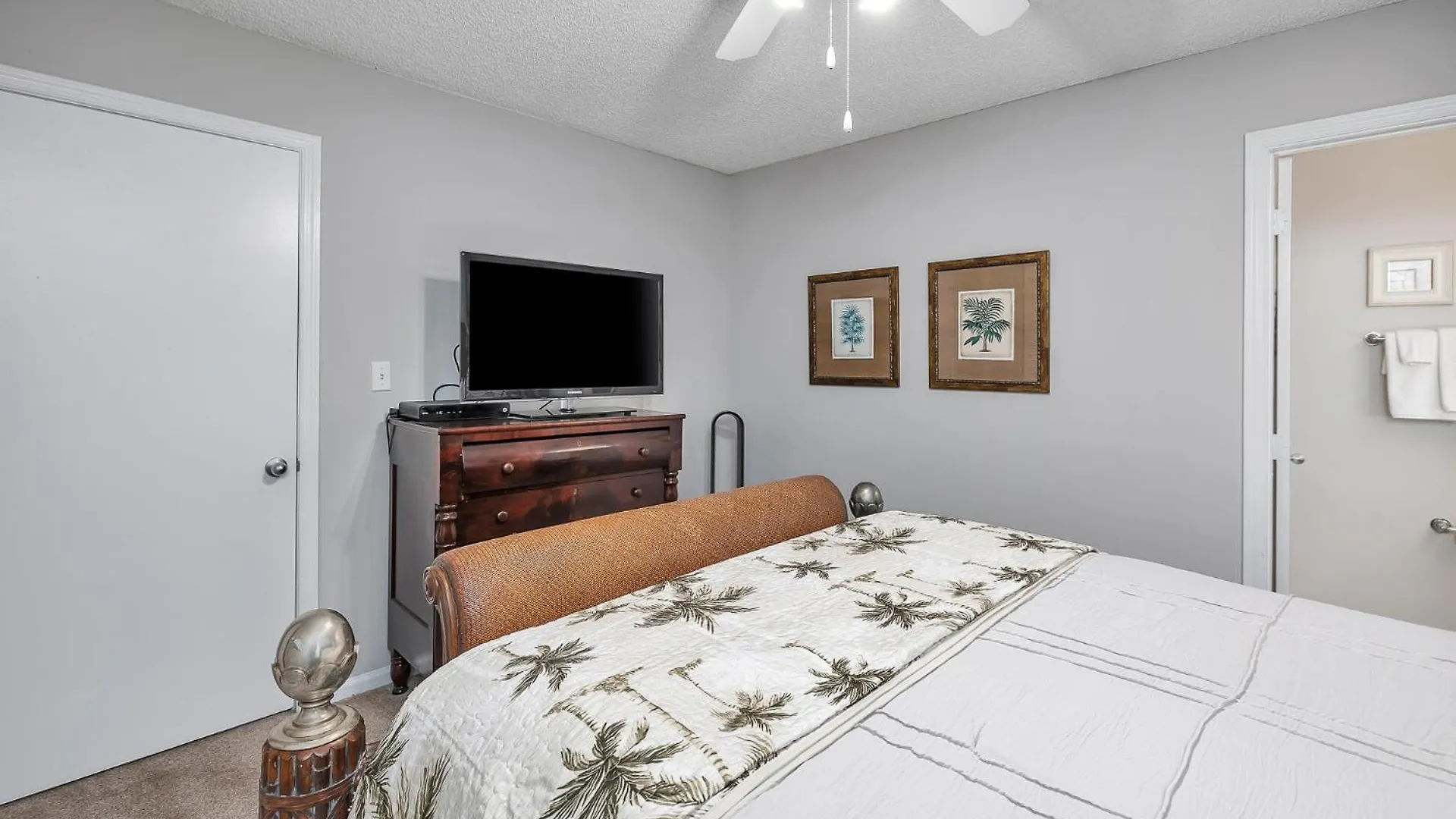150 South Island Square Holiday home