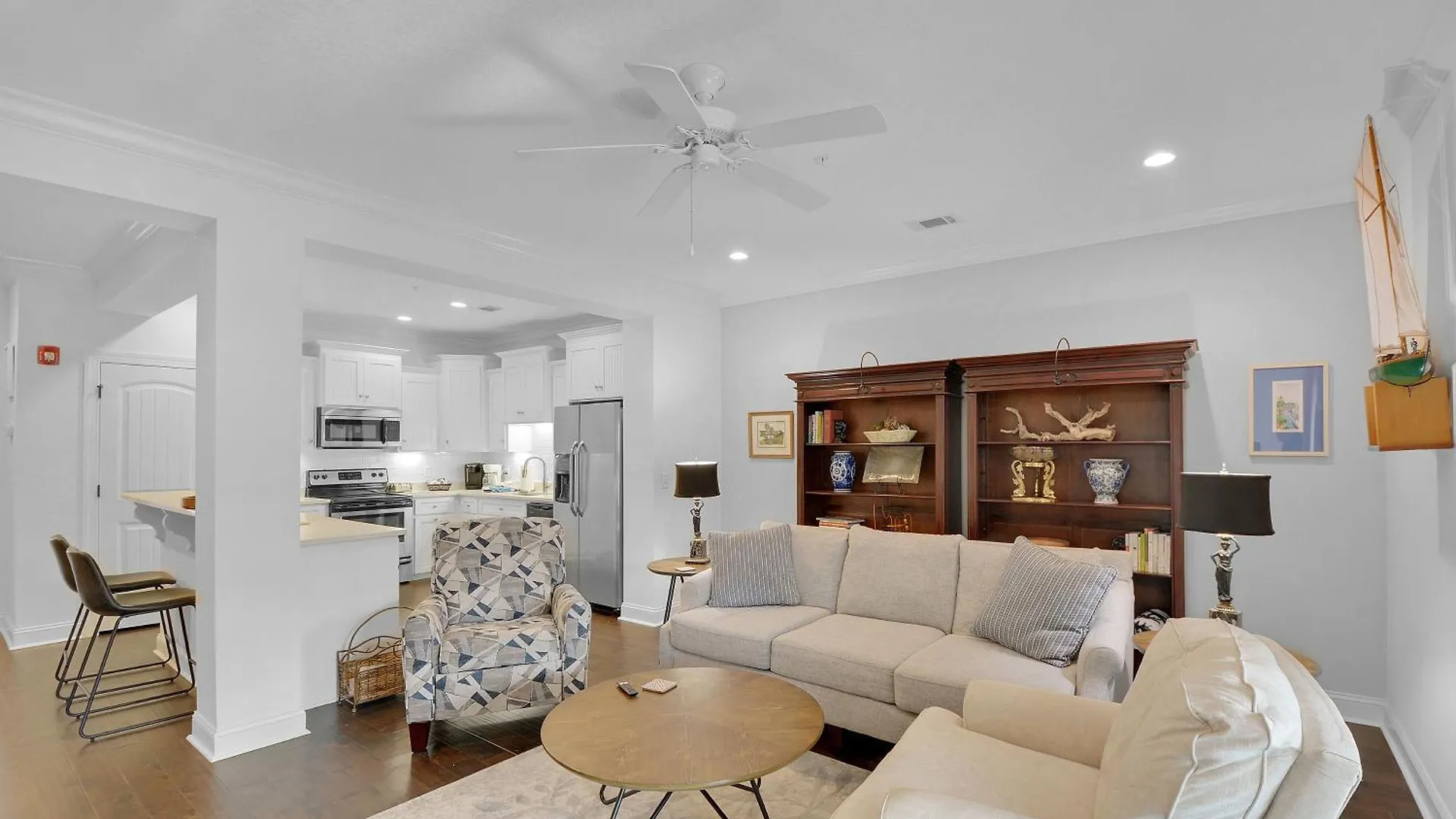 1903 Mariner's Circle *