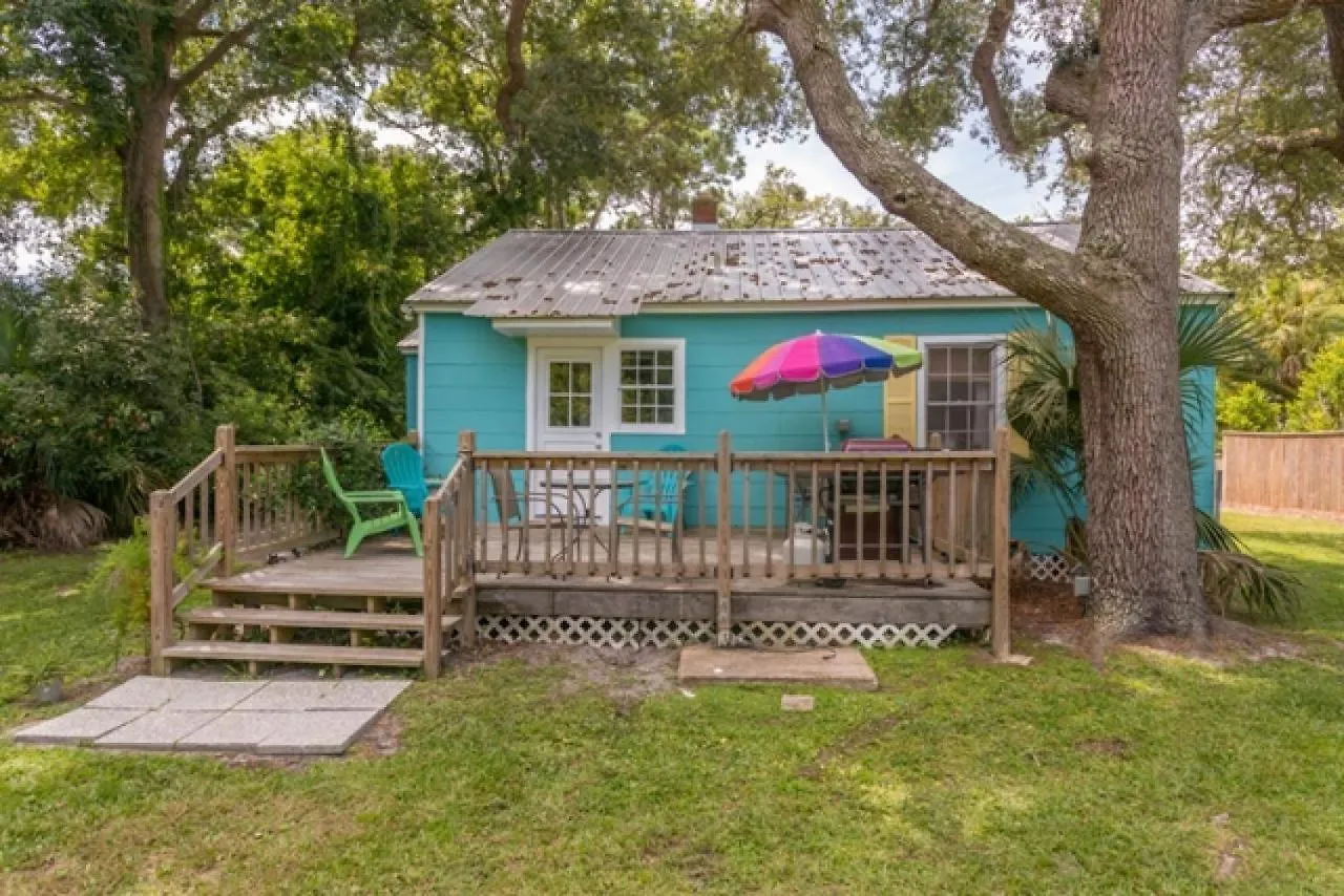 Sammy's * St. Simons Island