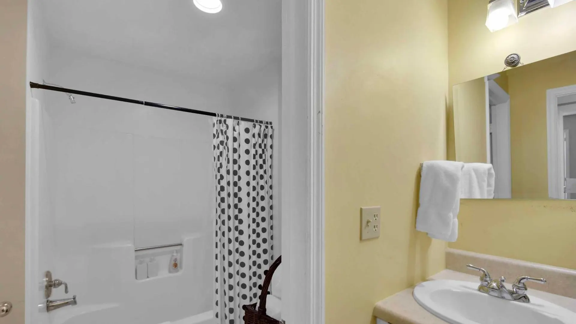 Harbour Oaks 311
