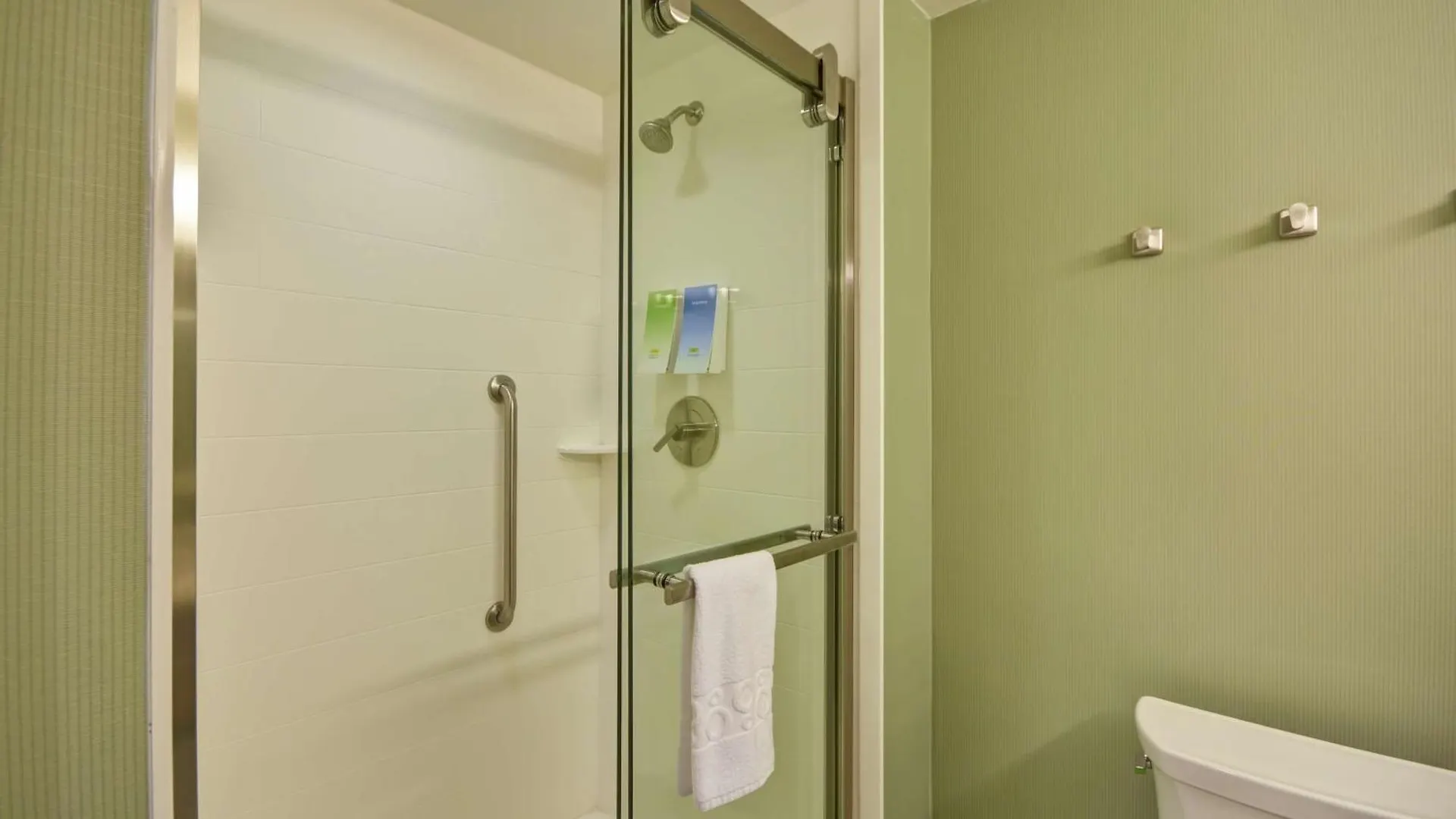 Hotel Home2 By Hilton