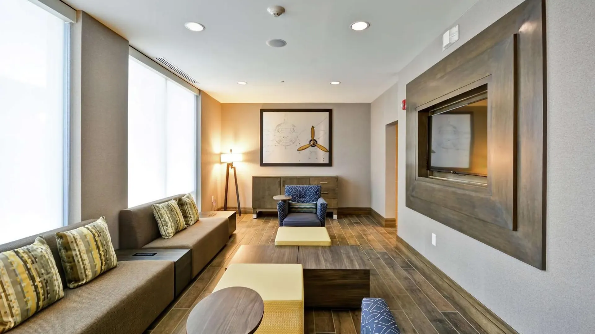 Home2 By Hilton